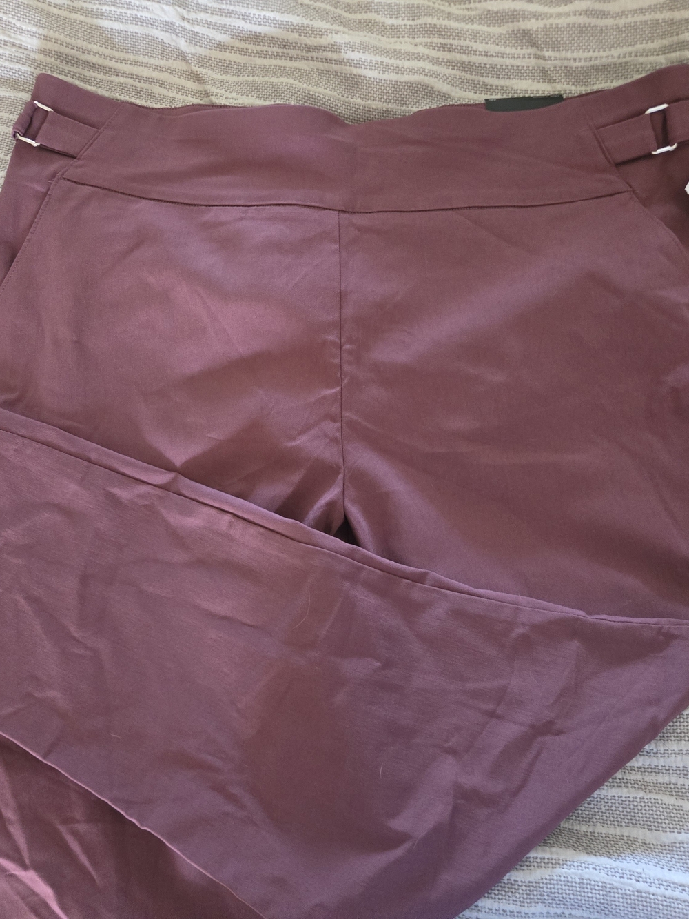 Maurices Maroon Women's Cropped Pants Plus Size XXL
